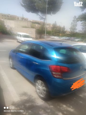 מודעת רכב פיג'ו 207