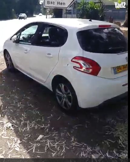 מודעת רכב פיג'ו 208