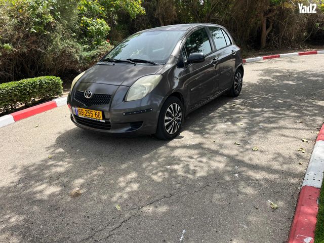 מודעת רכב טויוטה יאריס