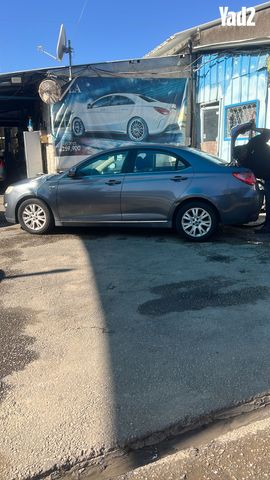 מודעת רכב אם ג'י 550