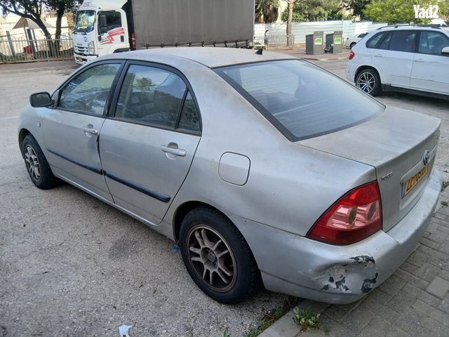 מודעת רכב טויוטה קורולה