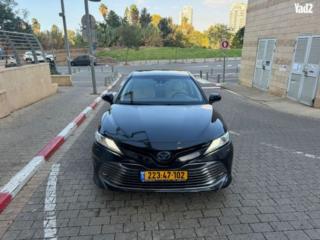 מודעת רכב טויוטה קאמרי