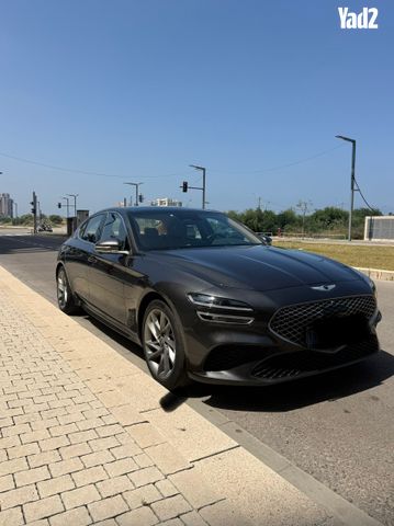 מודעת רכב ג'נסיס G70