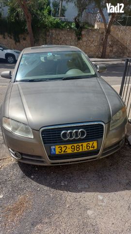 מודעת רכב אאודי A4