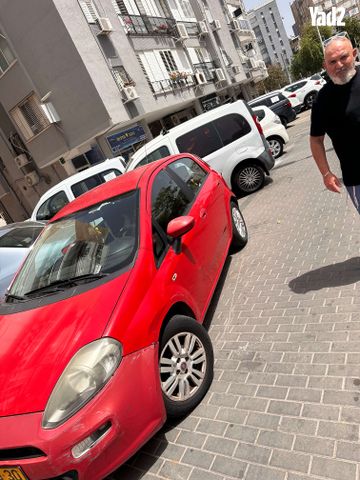 מודעת רכב פיאט פונטו