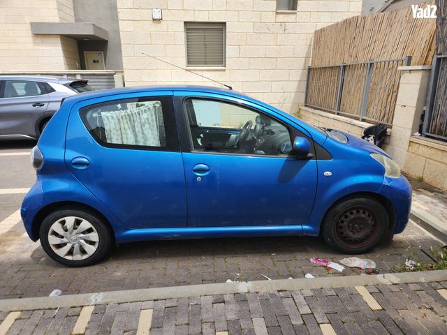 מודעת רכב טויוטה אייגו
