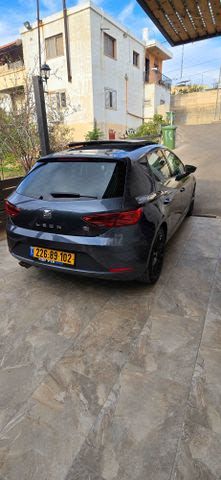 מודעת רכב סיאט לאון