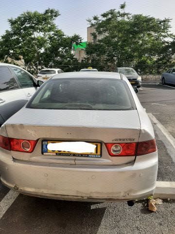 מודעת רכב הונדה אקורד