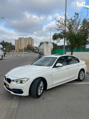 מודעת רכב ב מ וו סדרה 3