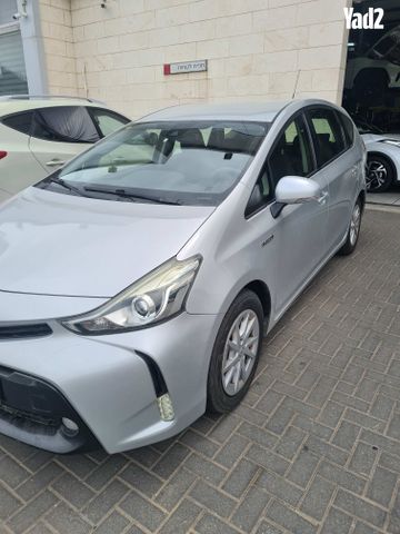 מודעת רכב טויוטה פריוס פלוס