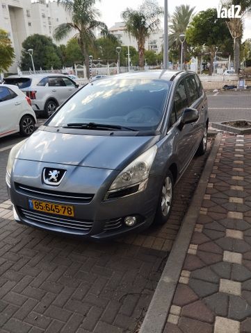 מודעת רכב פיג'ו 5008