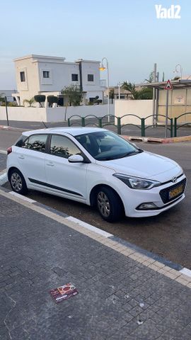 מודעת רכב יונדאי i20
