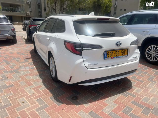 מודעת רכב טויוטה קורולה