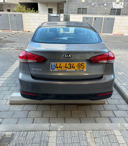 מודעת רכב קיה פורטה 