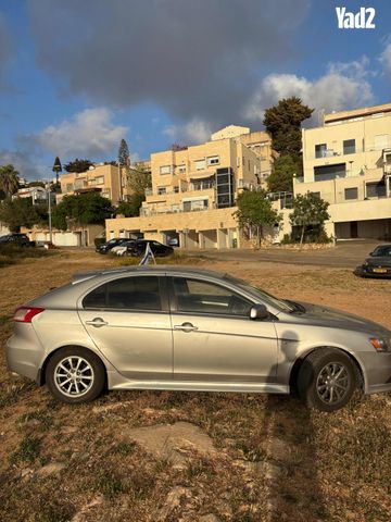 מודעת רכב מיצובישי לנסר