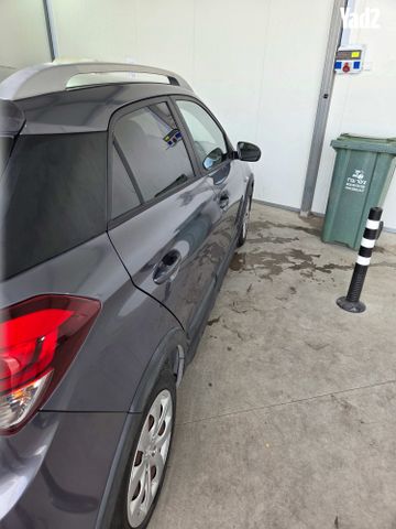 מודעת רכב יונדאי I20 קרוס