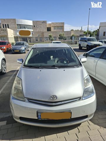 מודעת רכב טויוטה פריוס