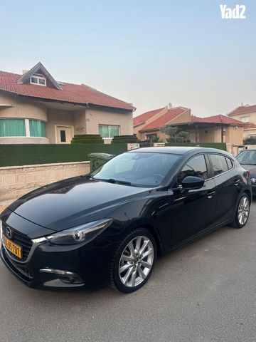 מודעת רכב מאזדה 3