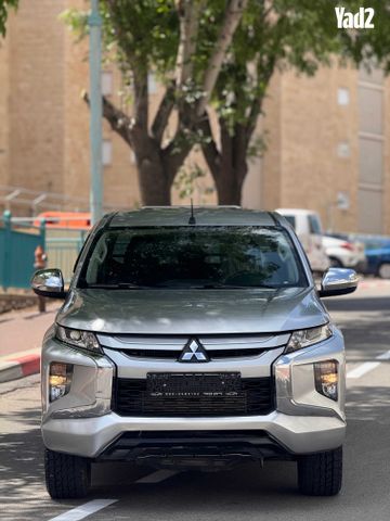 מודעת רכב מיצובישי טרייטון / L200