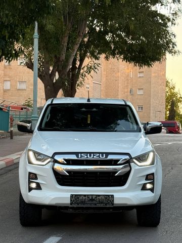 מודעת רכב איסוזו די-מקס