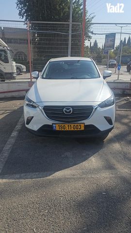 מודעת רכב מאזדה CX-3