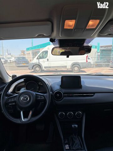מודעת רכב מאזדה CX-3