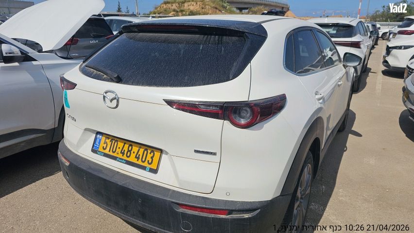 מודעת רכב מאזדה CX-30