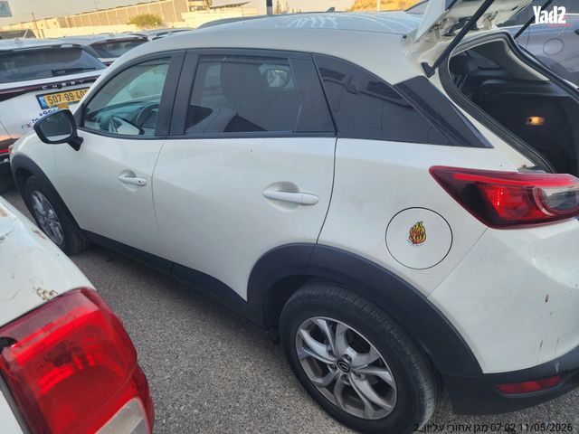 מודעת רכב מאזדה CX-3