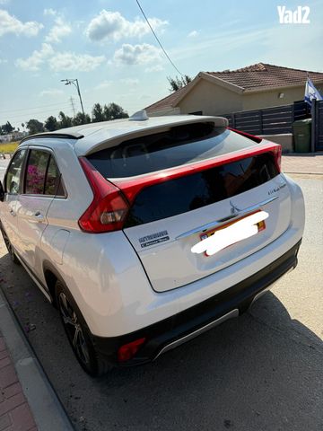 מודעת רכב מיצובישי אקליפס קרוס