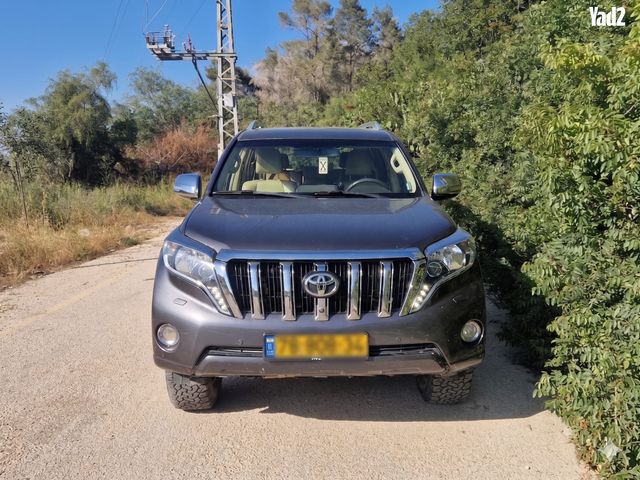 מודעת רכב טויוטה לנד קרוזר