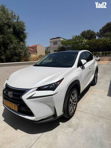 מודעת רכב לקסוס NX