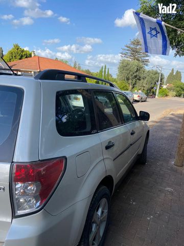 מודעת רכב סובארו פורסטר