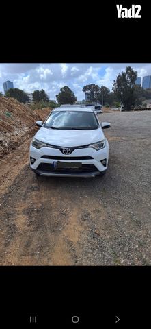 מודעת רכב טויוטה RAV4