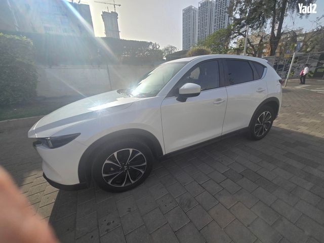 מודעת רכב מאזדה CX-5