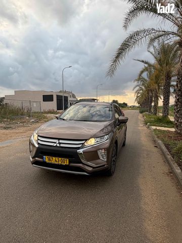 מודעת רכב מיצובישי אקליפס קרוס