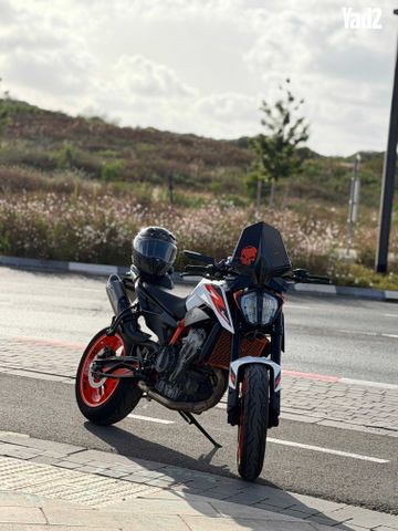 מודעת רכב KTM Naked Duke 890