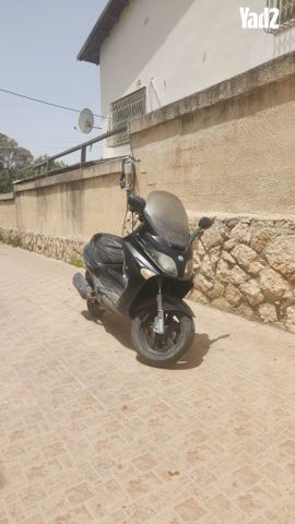 מודעת רכב פיאג'ו X-Evo 250