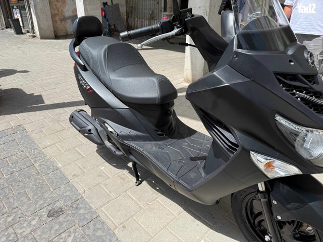 מודעת רכב סאן יאנג ג'וי רייד 200