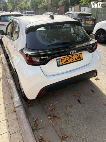 מודעת רכב טויוטה יאריס