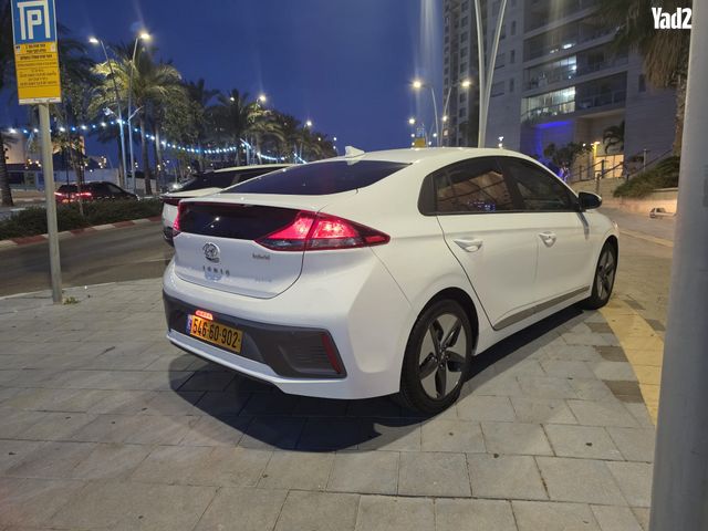 מודעת רכב יונדאי איוניק 3