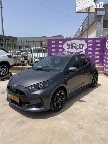 מודעת רכב טויוטה יאריס