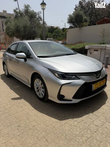 מודעת רכב טויוטה קורולה 3