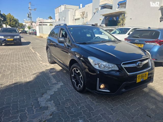 מודעת רכב סובארו XV