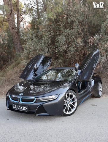 מודעת רכב ב מ וו i8