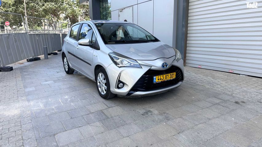 מודעת רכב טויוטה יאריס