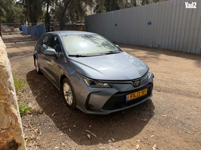 מודעת רכב טויוטה קורולה