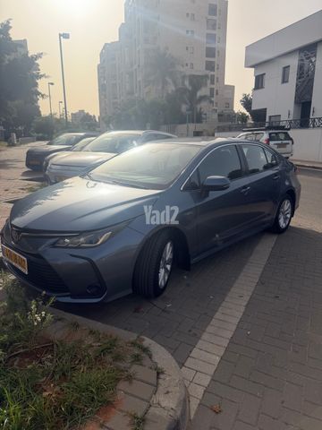 מודעת רכב טויוטה קורולה 3