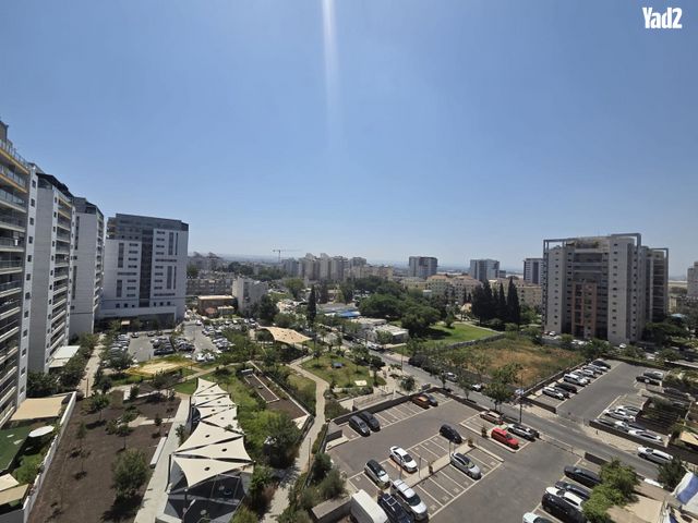 הרצל 18
