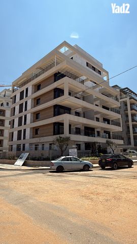אהובה עוזרי 1