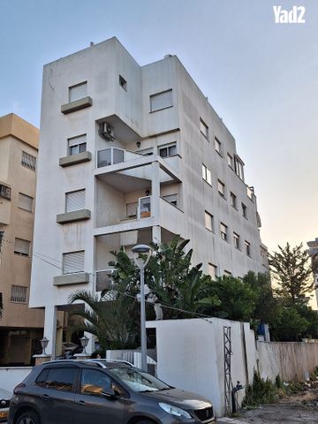 אחד העם 4